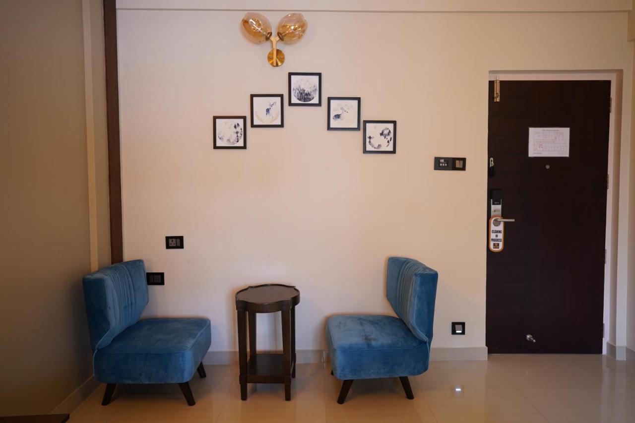 Готель Neyyar Residency Neyyattinkara Екстер'єр фото